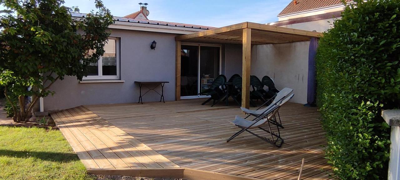 Maison De Avec Terrasse Et Jardin,