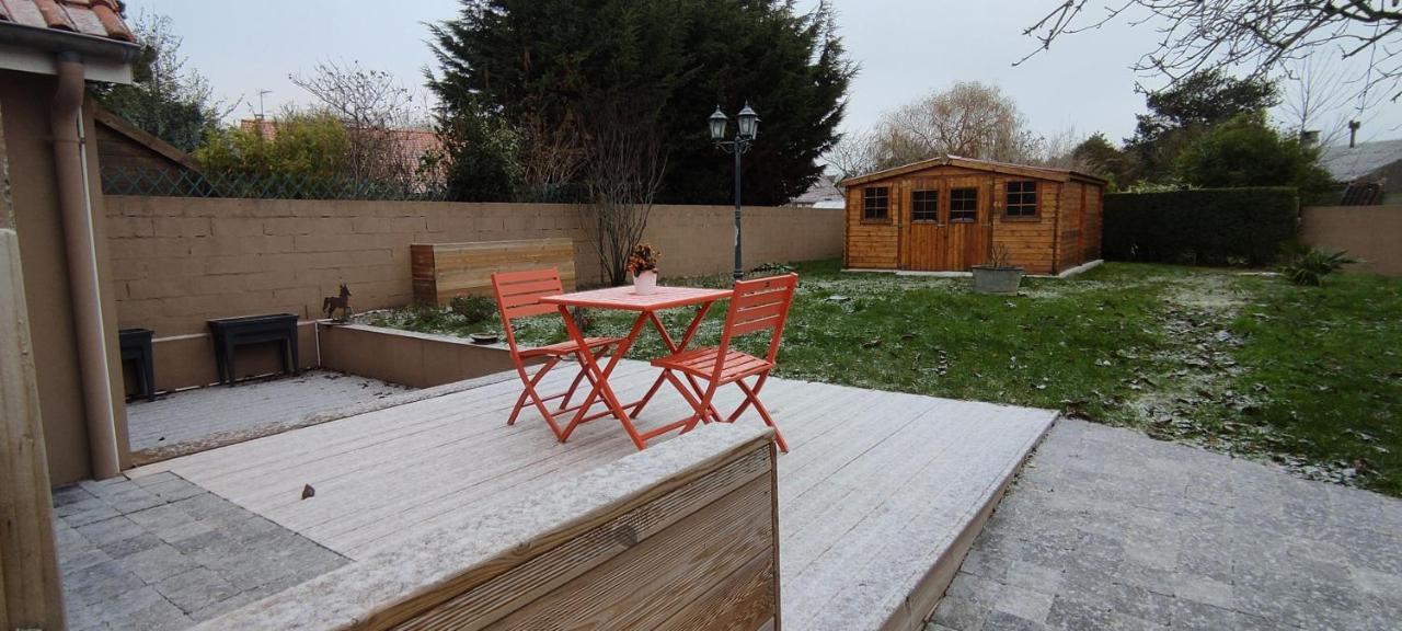 Maison De Avec Terrasse Et Jardin,